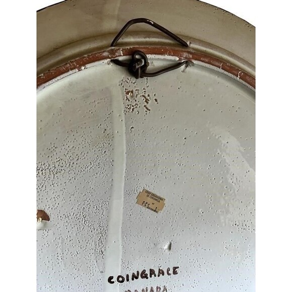 Vintage Coingrace Granada Spain Art Pottery Wall Plate 10" Pheasant Floral Rim - Picture 6 of 7